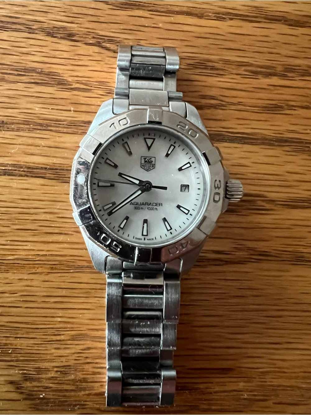 Women’s Tag Heuer Aquaracer Silver Watch with White Dial